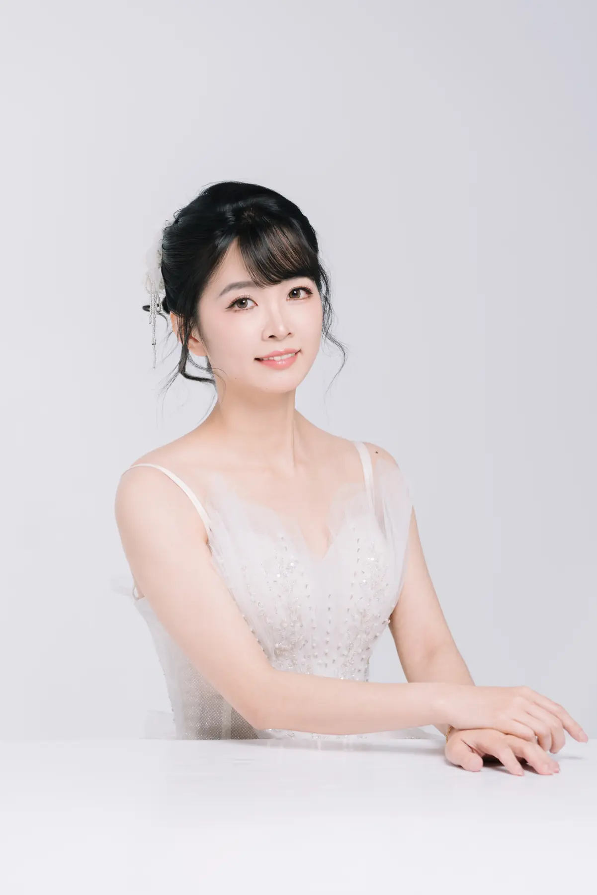 Clean bridal beauty portrait by Emily