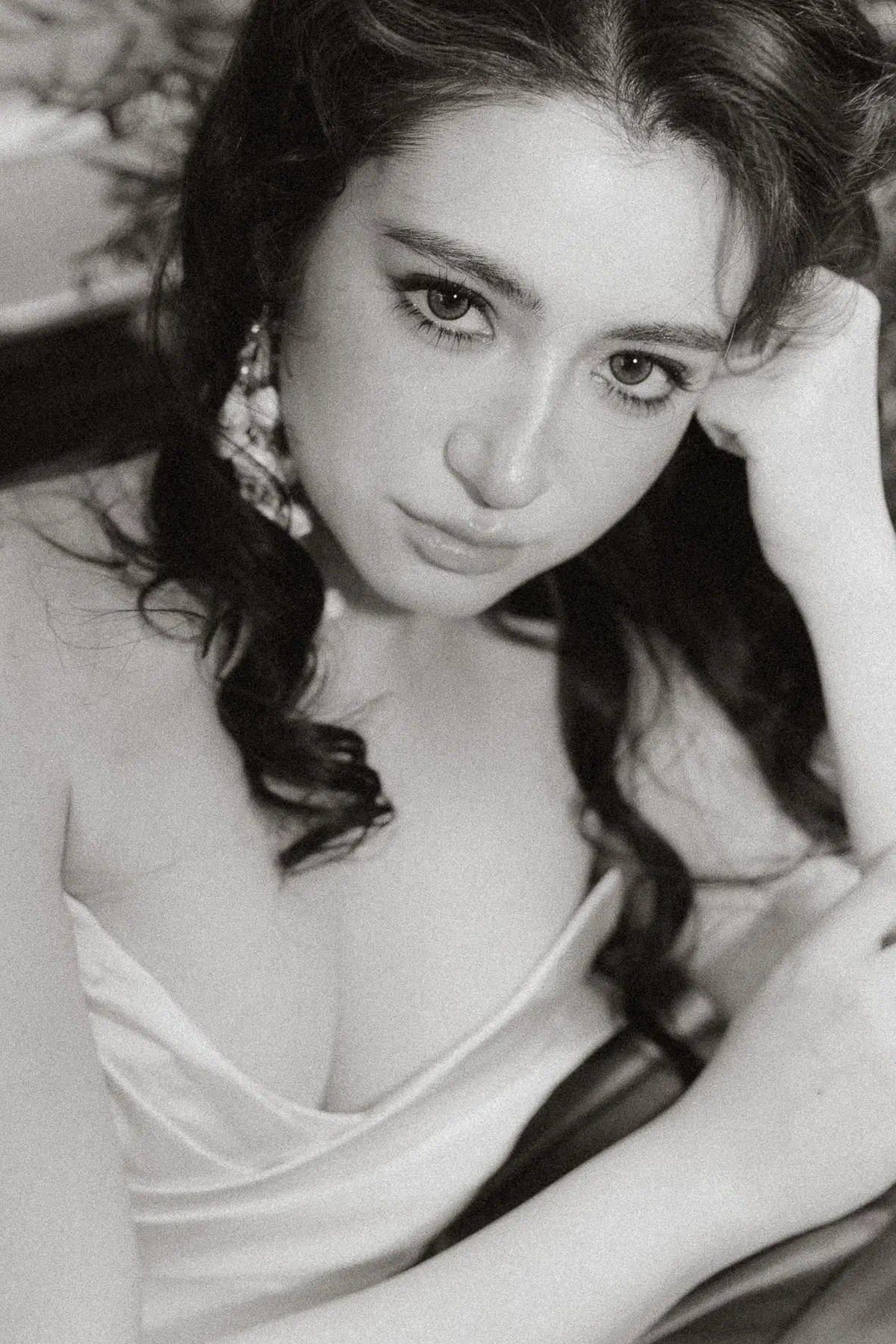 Black and white beauty portrait by Miranda